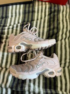 Nike Light Pink and Silver Running Sneakers